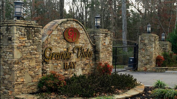 grand vista bay on watts bar lake 1